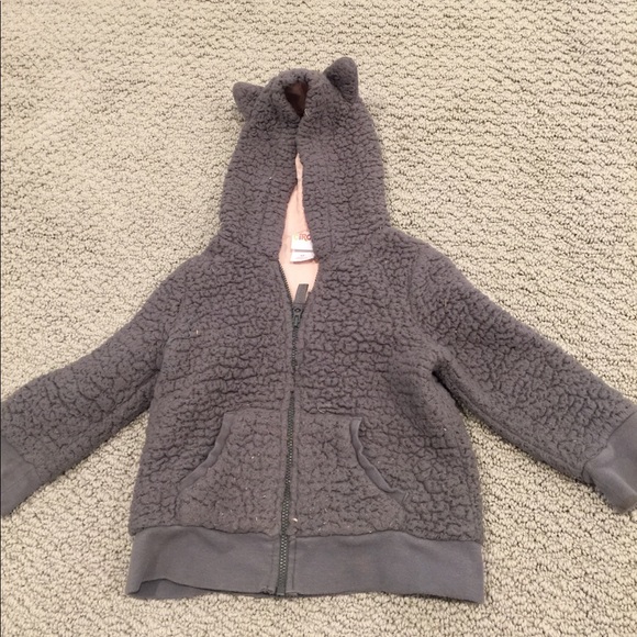 Fuzzy coat - Picture 1 of 2